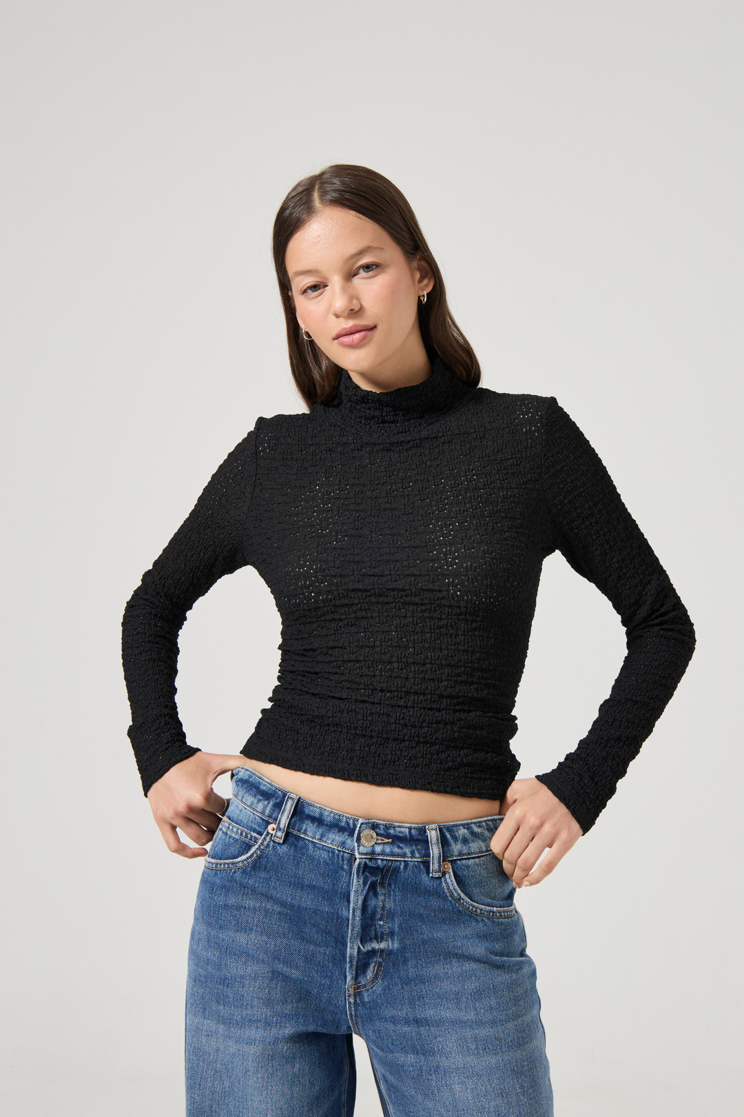 Highneck Daisy Top Black – Service Denim NZ