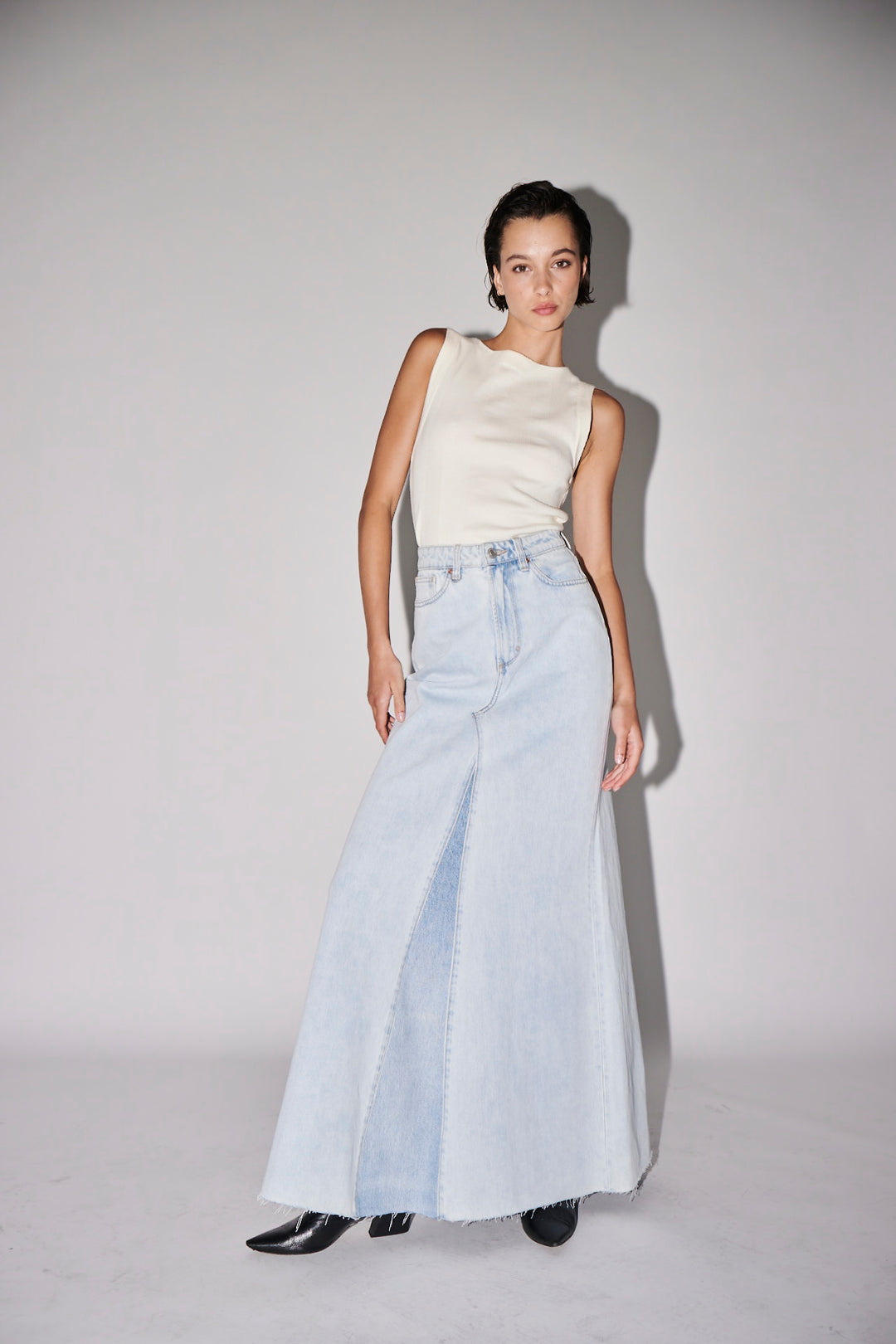 NEUWDENIM_ECOM_2023Q2_2023Q4-